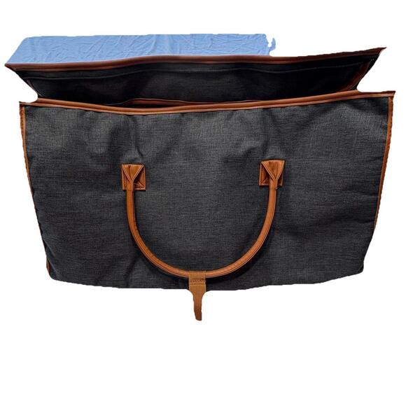 CRG Prestige 2-in-1 Garment Bag Dark Gray Tan Brown Travel Casual Bag NEW NWT - Picture 6 of 14